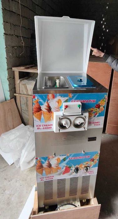 Мороженое Фризер Мороженое апарат Fryzer aparat freezer aparat
Морожен