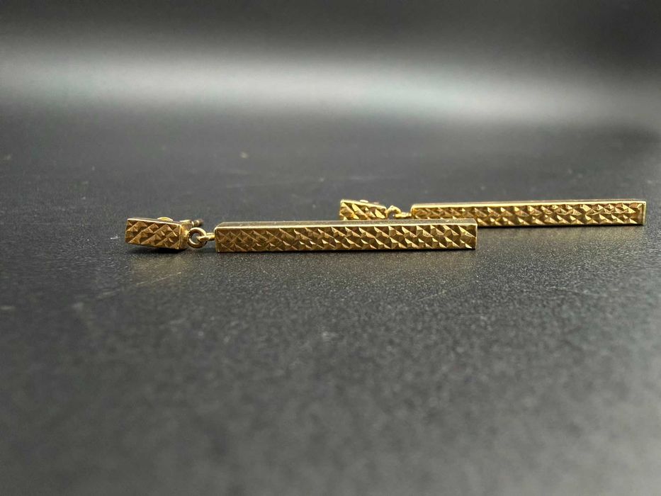 Dracula Amanet: Cercei de Aur, 2.56Gr/14k.