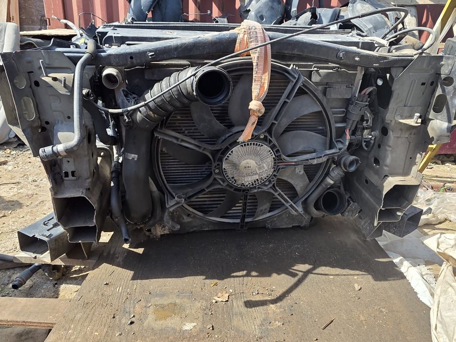 Радиатор БМВ Е70 Х5
