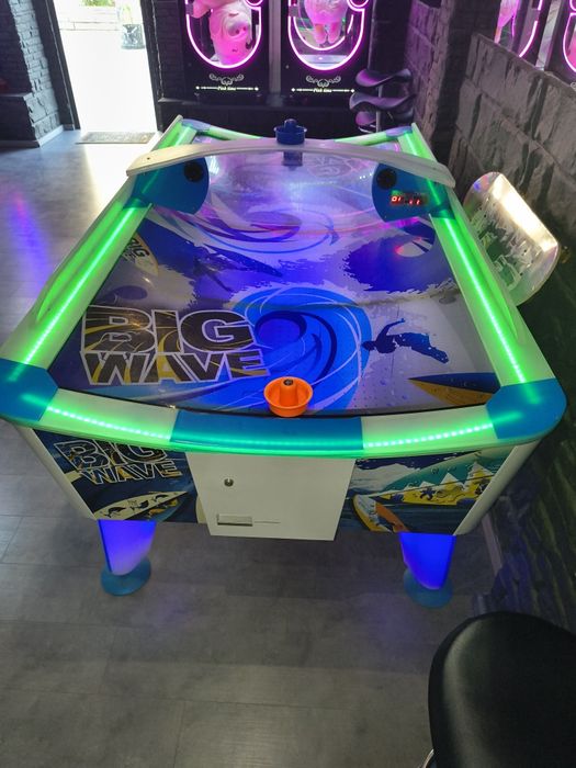 Въздушен хокей u Баскетбол Wik , Box Jakar