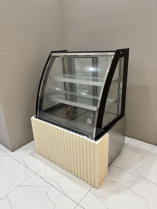 Кондитерский холодильник