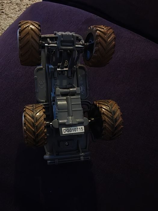 Mașină off road XR7