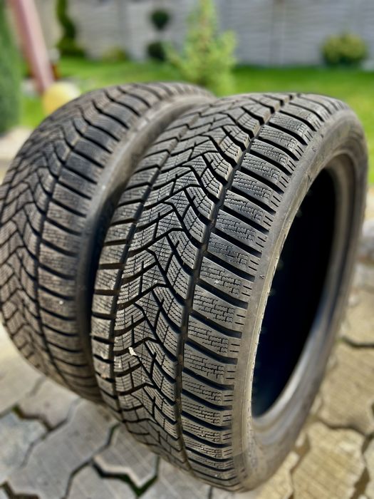 Anvelope iarna dunlop 225/50/17