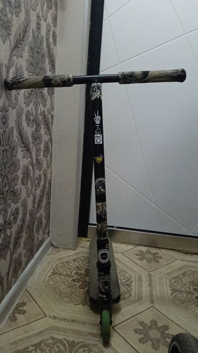 Продам самокат трюковой
