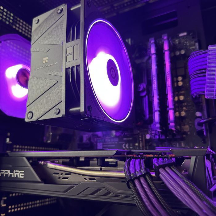 ЛИЗИНГ! Геймърски компютър Ryzen 5 / RX 5700 XT / 16GB RAM / SSD