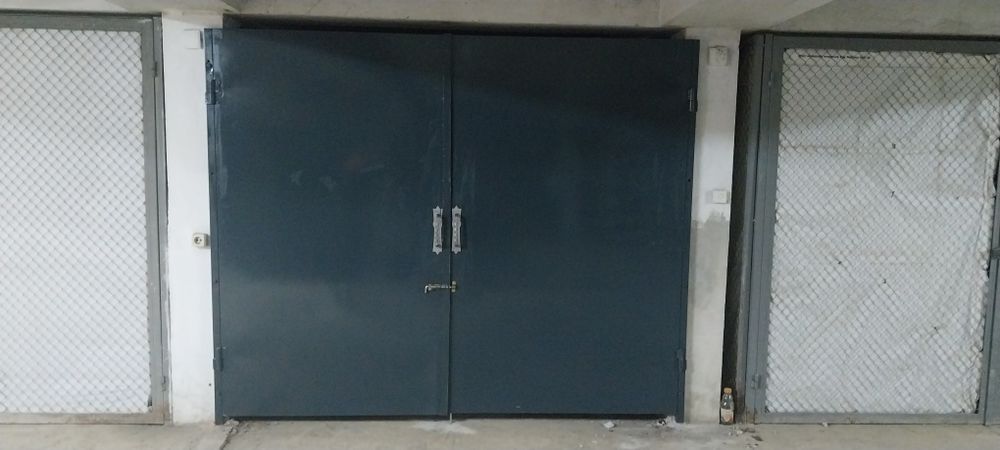 Алуминиеви огради и гаражни врати