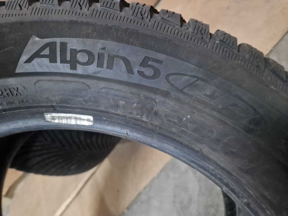 2 Michelin R17 225/55
зимни гуми
DOT2117