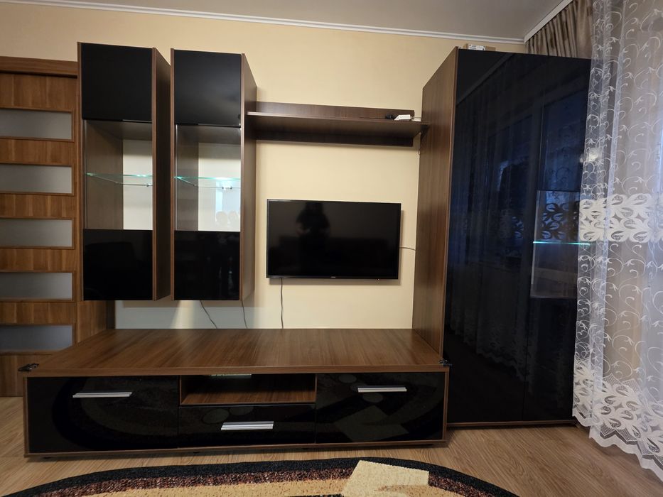 Mobilă living 2.90 m – stare perfectă – Berceni