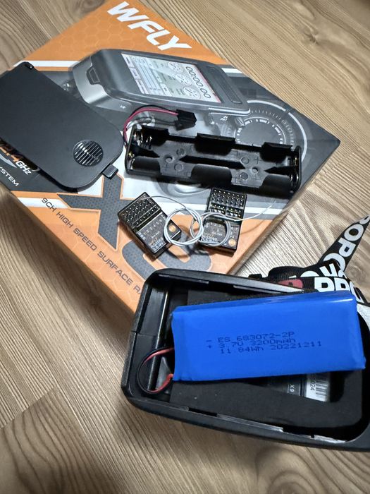 Statie /Radiocomanda Wfly X9 automodel navomodel