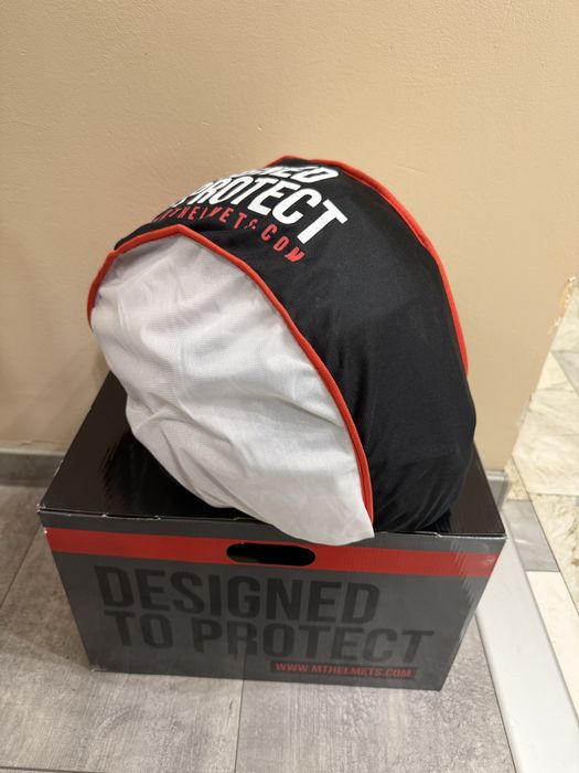 Каска MT thunder 4