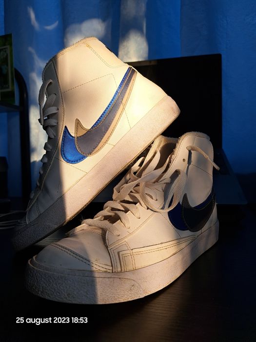 Vând Adidași Nike Blazer 4