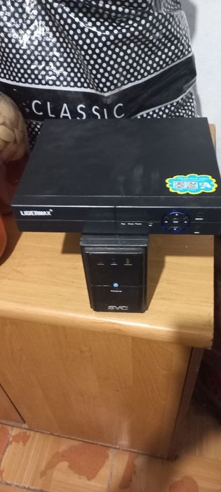 ПРОДАМ  рабочий комплект видеокамер для здания.