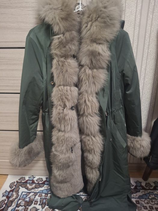 Парка тёплая с натуральным мехом