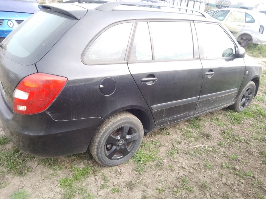 Dezmembrez Skoda Fabia 1.4 Benzină Anul 2008