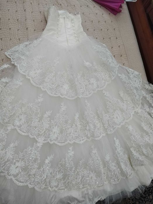 Свадебные платья