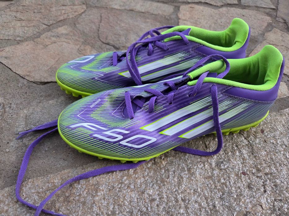 футболни стоножки Adidas F50