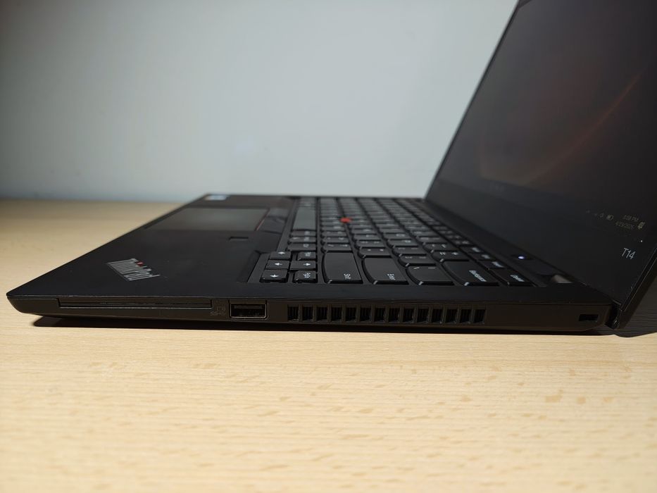 Lenovo ThinkPad T14 Gen 2
