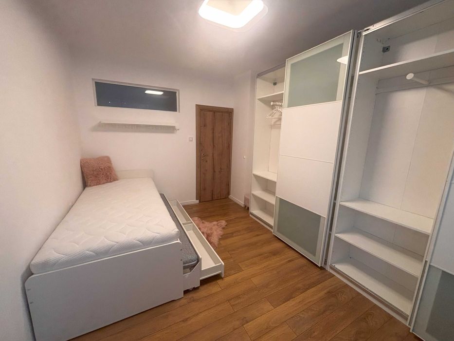 Дава се под наем Четиристаен апартамент в Карлово - 96 кв.м за 510 € - Снимка #10