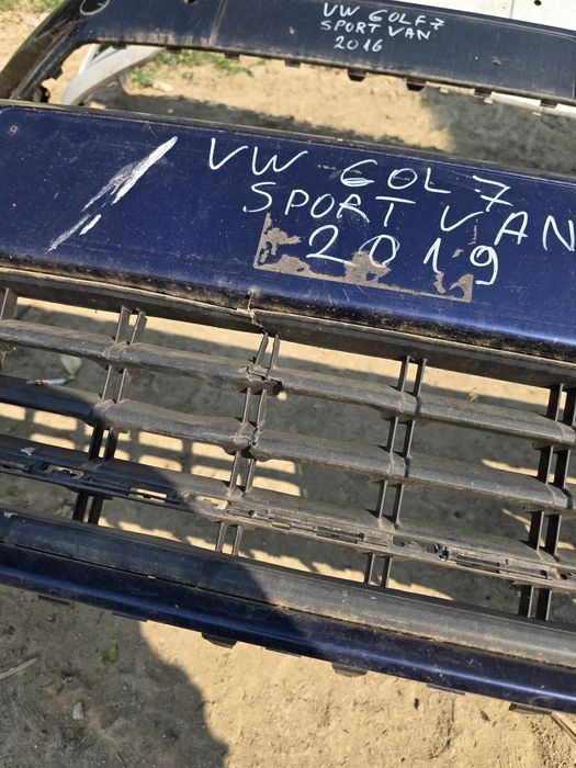 Vw Golf 7 sportsvan предна броня 2016 предна броня 2019 facelift