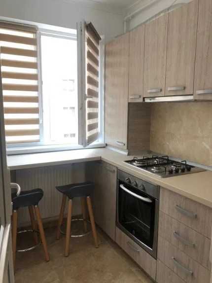 Дава се под наем Едностаен апартамент в Пловдив, Център - 40 кв.м за 214.2 € - Снимка #1