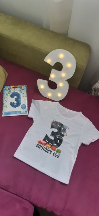 Set 3 ani, balon, tricou, cifra 3 din lemn cu leduri