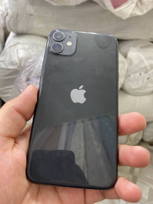 Iphone 11 sotiladi