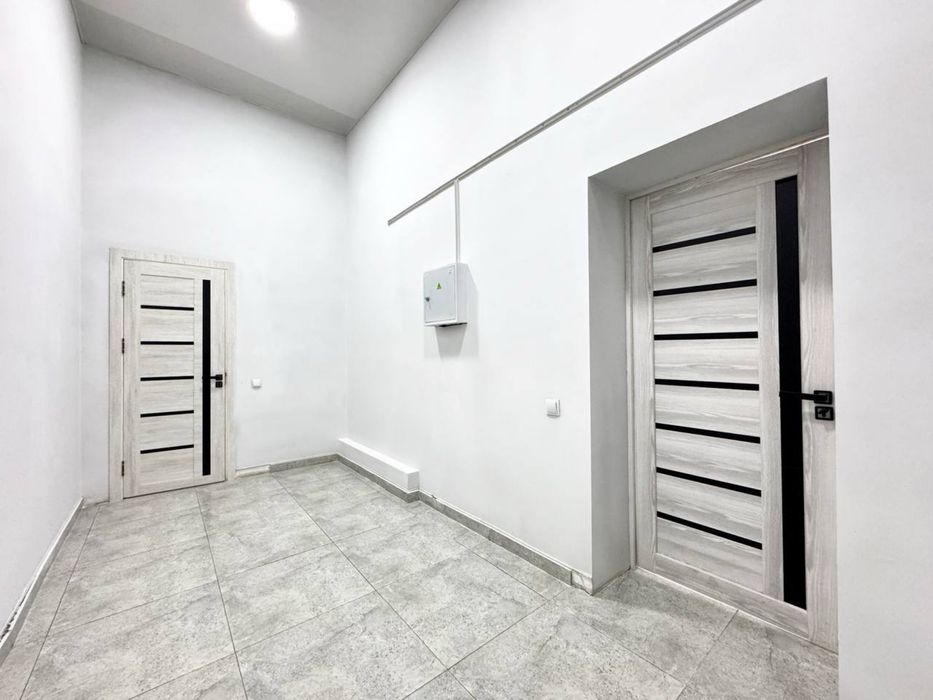 Яшнабад | Лисунова - Продается нежилое помещение вдоль дороги 78м2