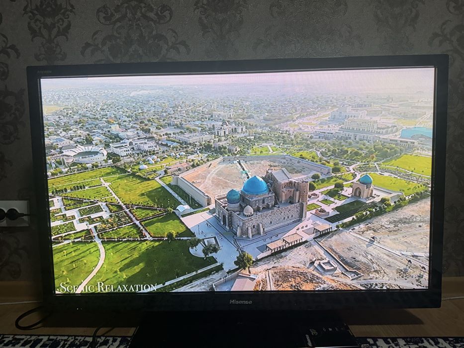 Продам Телевизор Hisense 43 дюйма Full HD