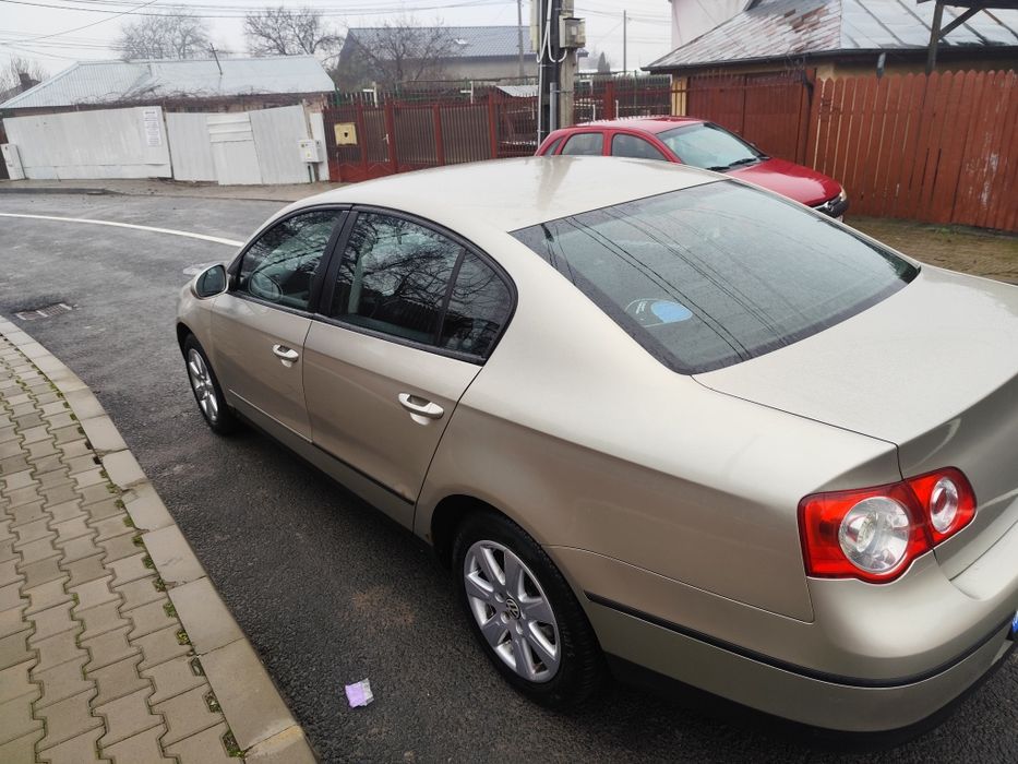 Vând volkswagen Passat