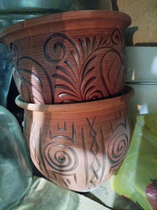 Горшки для цветов