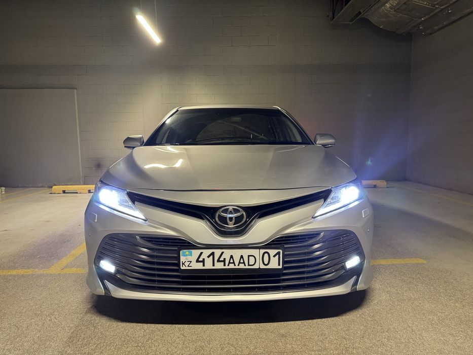 Toyota Camry Prestige 2021