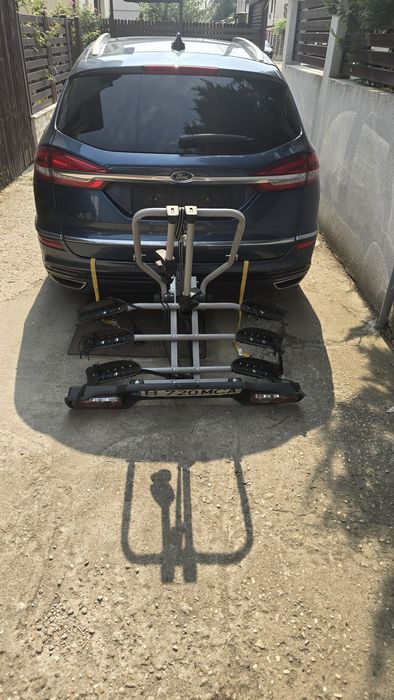 Închiriez suport biciclete prindere carlig