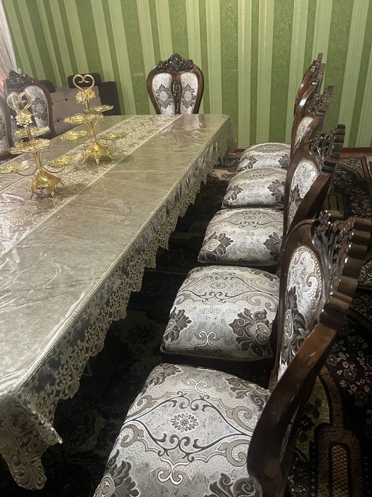 Стол стул сотилади