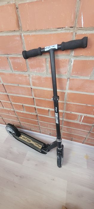 Продам самокат, привезен из Франции