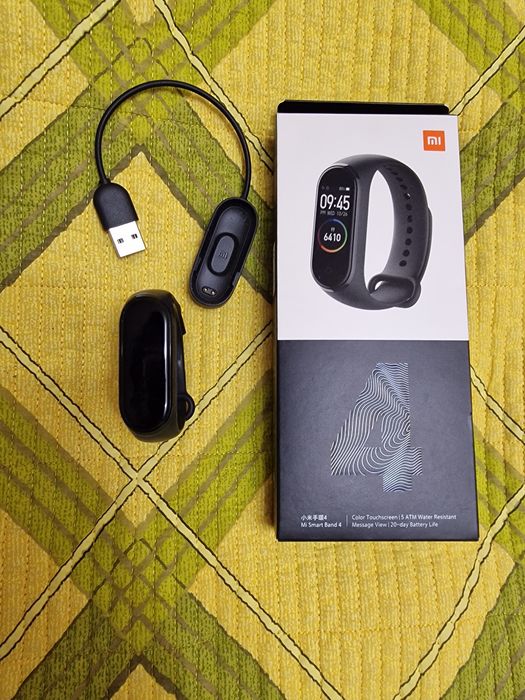 Фитнес трекер Xiaomi Mi Band 4