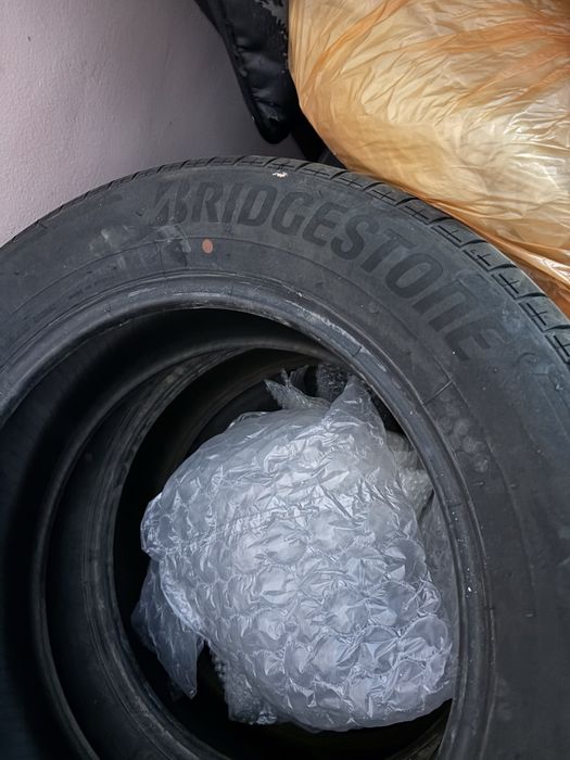 Продам покрышки Bridgestone