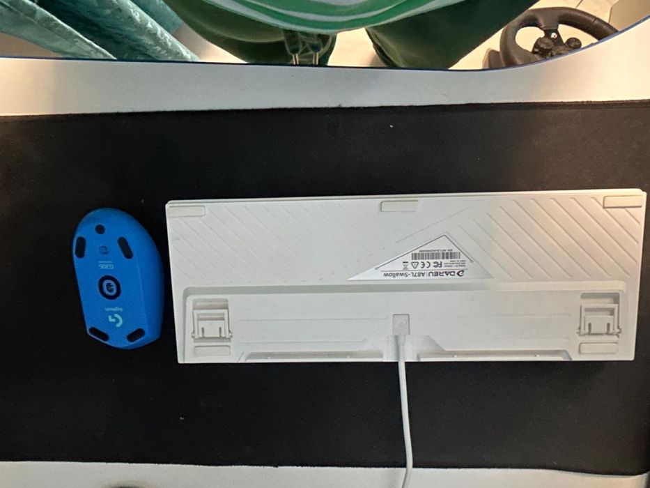 Vand casti , mouse , tastatura gaming