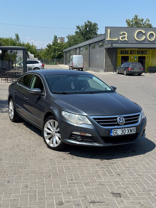 VOLKSWAGEN Passat CC