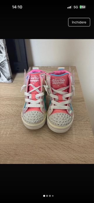 Tenisi Skechers marimea 23