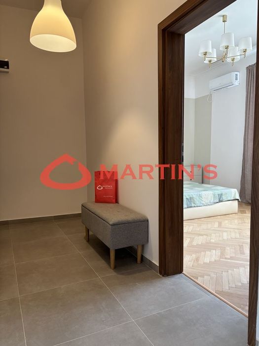 Дава се под наем Тристаен апартамент в София, Център - 84 кв.м за 1000 € - Снимка #3