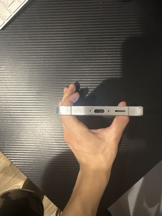 Samsung Galaxy S24 FE