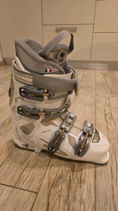 Clapari schi Dalbello Aspire 60, dama marimea 26/26.5 mondopoint