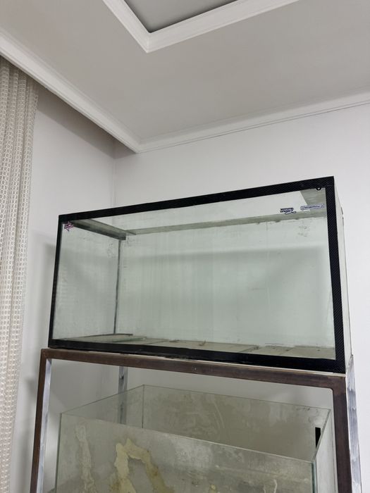 продам аквариум не новый