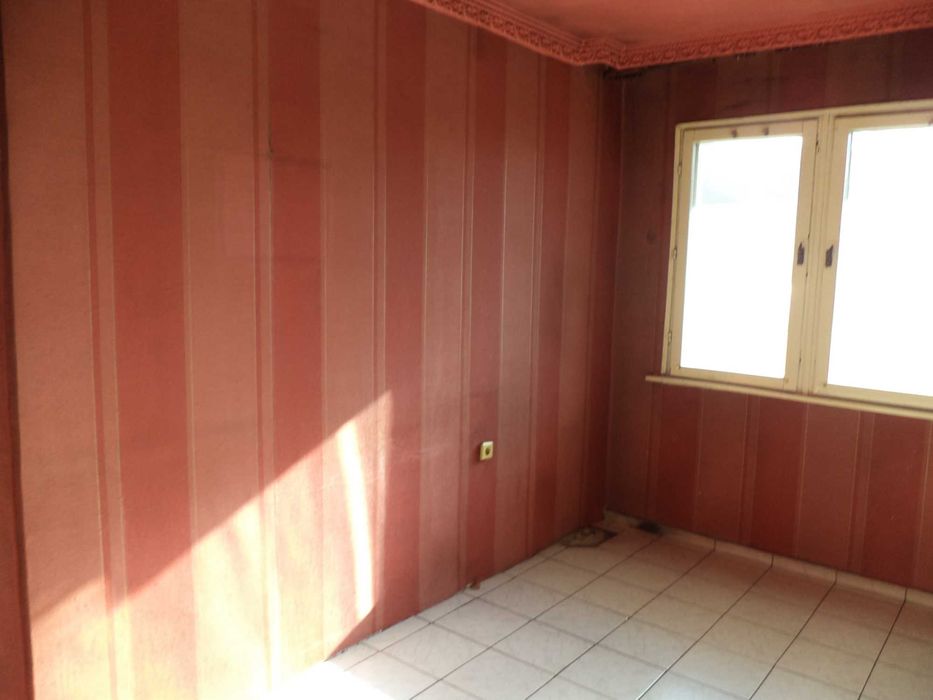 Продава се Тристаен апартамент в Враца, Дъбника - 92 кв.м за 887 €/кв.м - Снимка #9