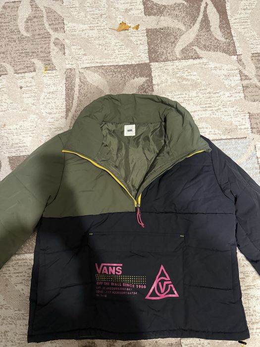 куртка анорак VANS
