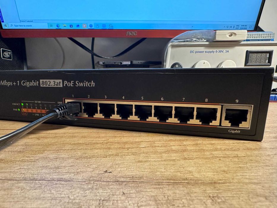 Switch Planet Planet - FGSD-910HP cu PoE