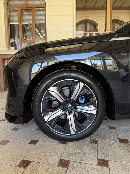 BMW iX i40xdrive