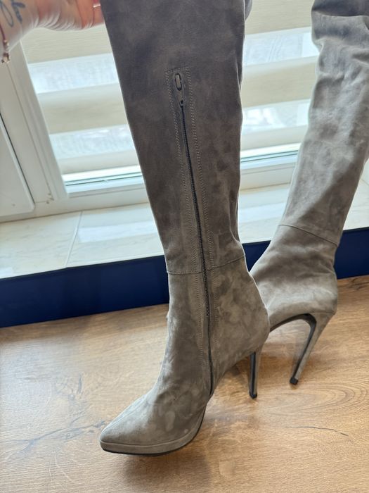 Чизми от естествен велур!