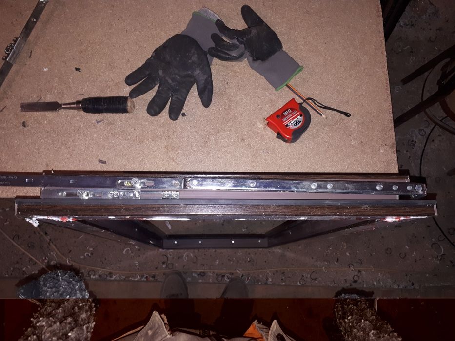 Ремонт пластиковых окон двери