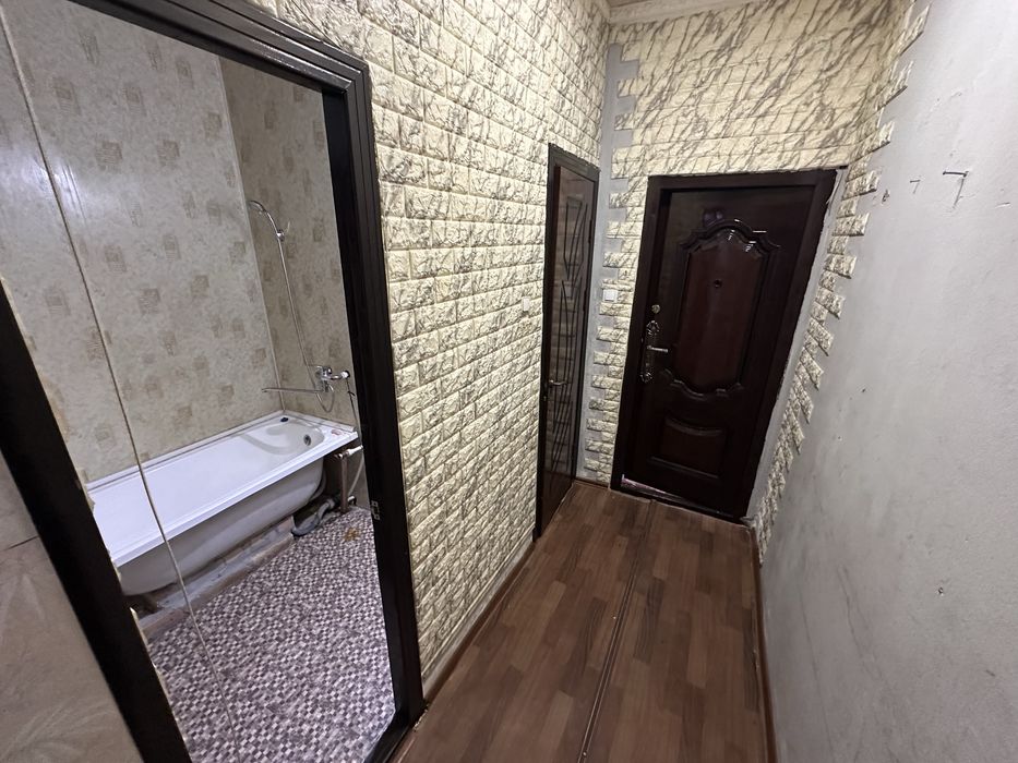 Феруза Продается квартира 2/1/4 балкон 1.5х3 ор-р: Школа 205